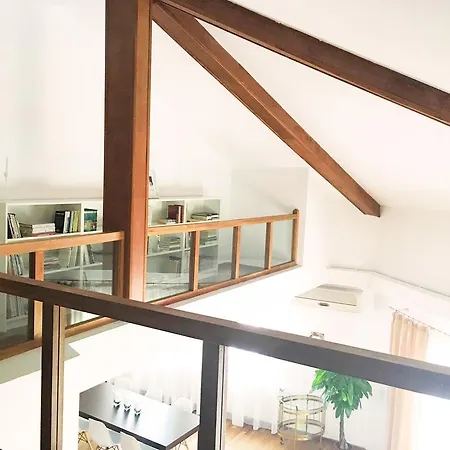 City Penthouse *